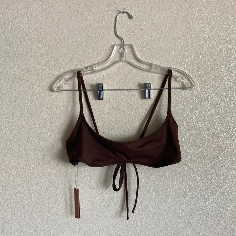 SKIMS Recycled Swim Micro Scoop Bikini Top in Cocoa (Size 2X)